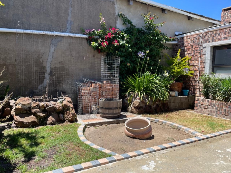 3 Bedroom Property for Sale in Mamre Western Cape